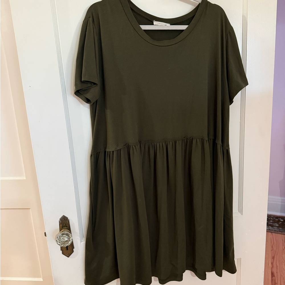 Entro Forest Green Casual Dress